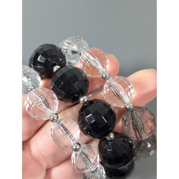 Black Gray Ombre Faceted Clear Lucite Chunky Wrap Bracelet 7" - Picture 5 of 9